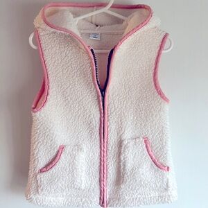 Old Navy cream sherpa vest with light pink detail- size 4T